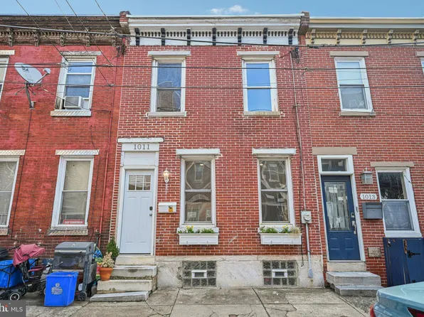 1011 S Bouvier St, Philadelphia, PA 19146