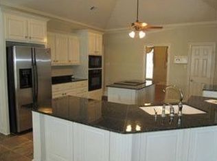 6305 Morgan Oaks Ct, Alexandria, LA 71301