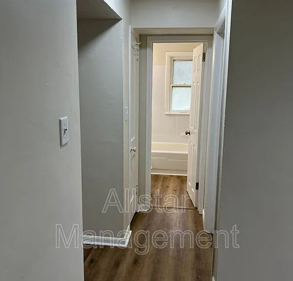 936 S Central Dr — Photo 7