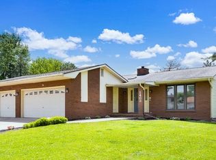 1403 Hanson Dr, Normal, IL 61761