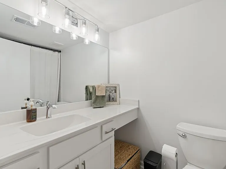 140 Amherst Pl NW — Photo 18