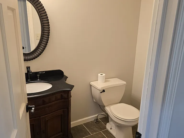 7975 Meadow Bend Cir — Photo 6