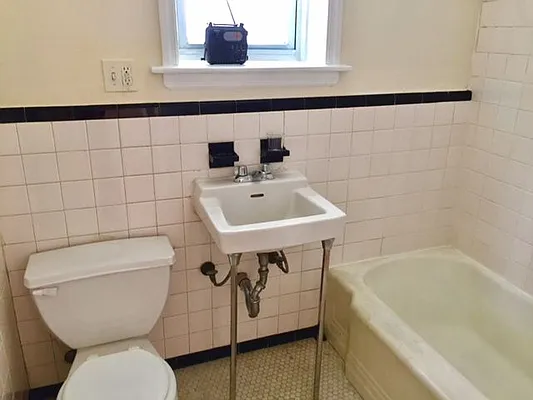 Rented by George Papataros, LREB | media 10