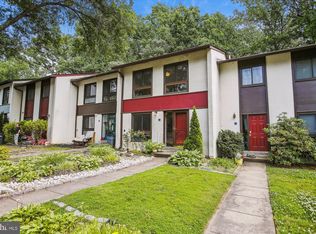 11986 Barrel Cooper Ct, Reston, VA 20191