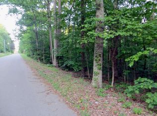 5152 Day Dr, Strawberry Plains, TN 37871