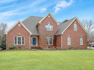 402 Fieldcrest St SW, Hartselle, AL 35640