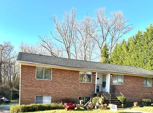 2219 Walker Ave #D, Greensboro, NC 27403