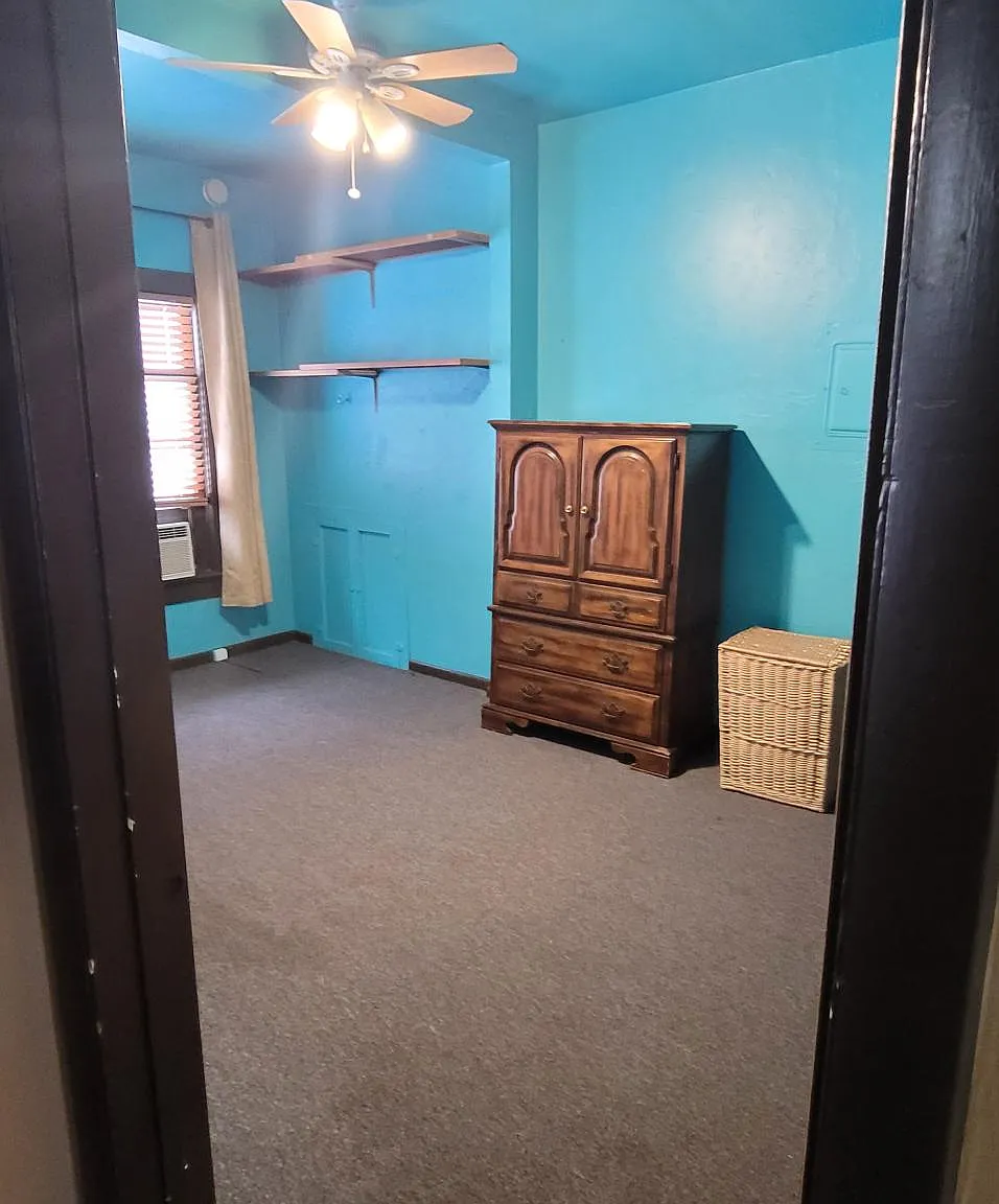 2 bed, 625 sqft, $1,100 — Photo 1