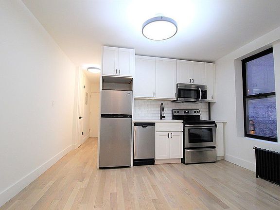 2nd image of 137 W 137th St APT 2E