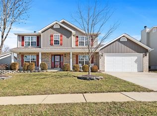 630 Big Bend Dr, Wentzville, MO 63385