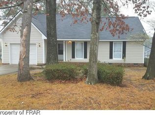 2105 Hutchins Pl, Fayetteville, NC 28304