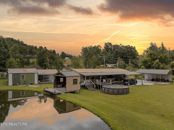 4th image of 5273 White Oak Rd