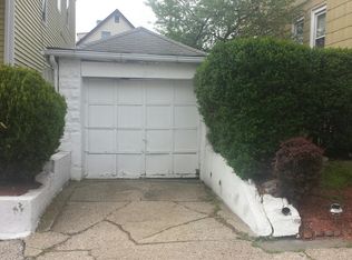 68 Hoyt St, Kearny, NJ 07032