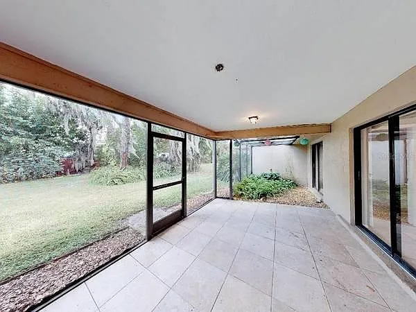 115 Mimosa Dr — Photo 16