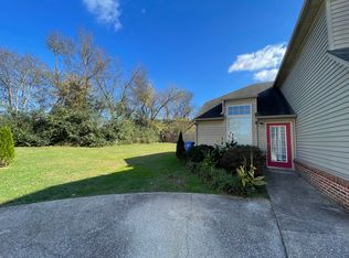 9412 David Smith Ln, Ooltewah, TN 37363