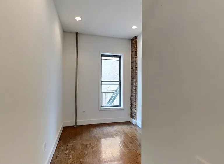 1047 Bedford Ave #3B — Photo 7
