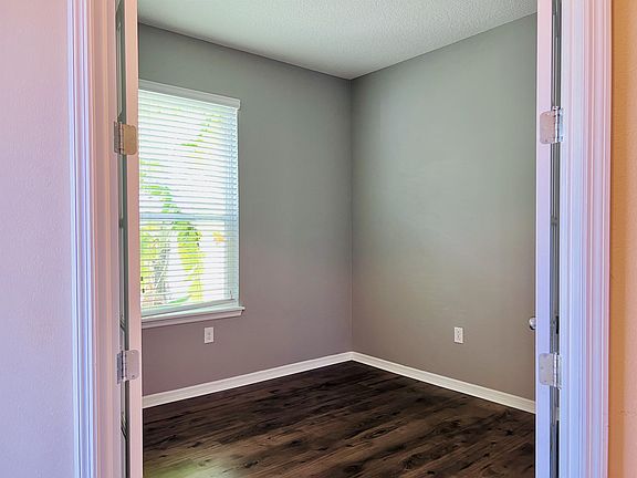 Bonus Room / Office