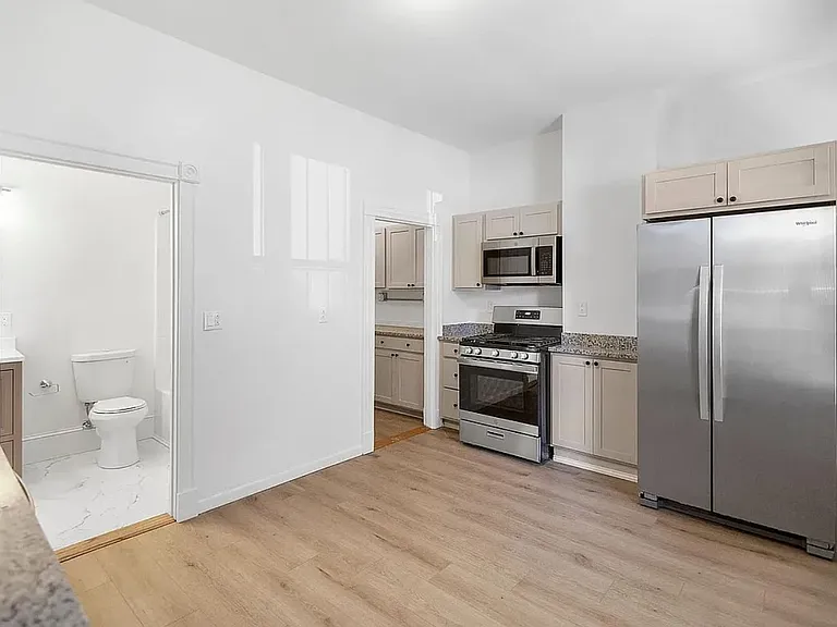 868 Huntington Ave #1 — Photo 14