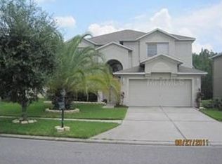 18147 Sandy Pointe Dr, Tampa, FL 33647