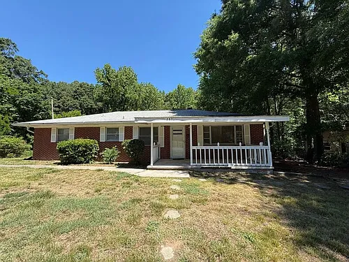 2801 Ashe St Photo 1