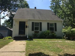 1211 W John St, Champaign, IL 61821