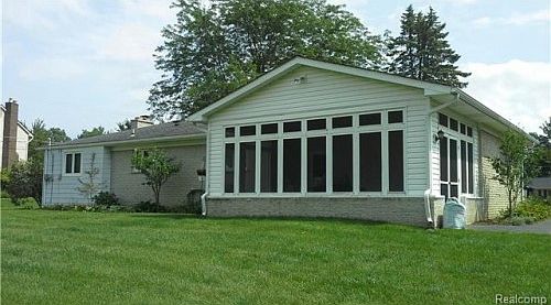 2nd image of 11715 Crooked Ln
