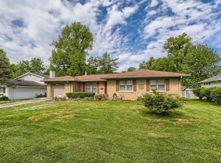 421 S Saint James Blvd, Evansville, IN 47714