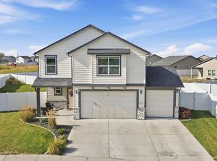 8434 W Sugar Ct, Cheney, WA 99004