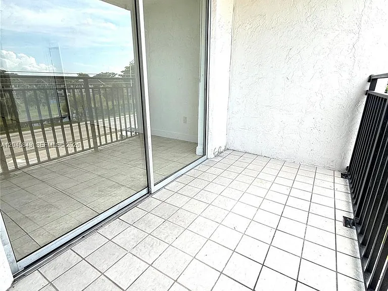 14155 SW 87th St #E410 — Photo 17