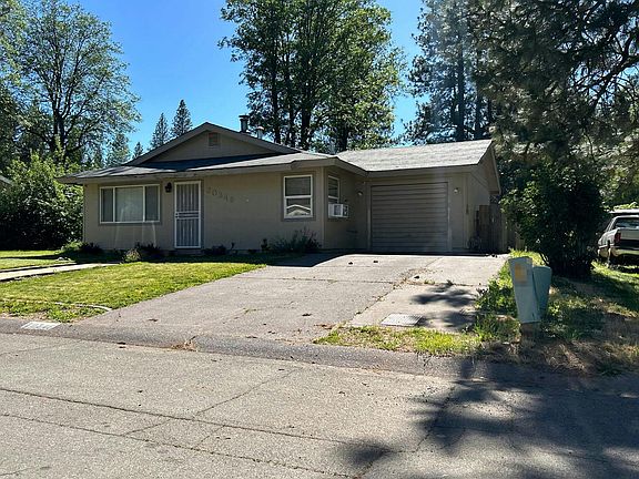 2nd image of 20346 Sugar Pine St