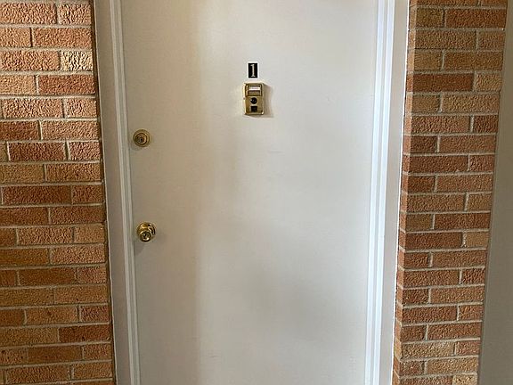4th image of 3006 Montana Ave APT 1