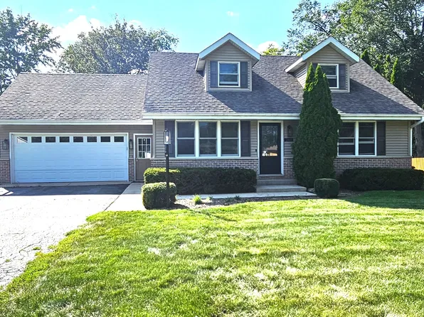 205 N Lincoln St, Elwood, IL 60421