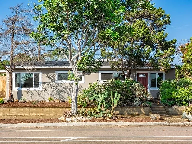 3422 Clairemont Mesa Blvd — Photo 1