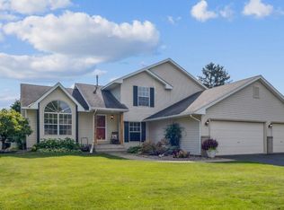 15672 Crocus Ct W, Rosemount, MN 55068