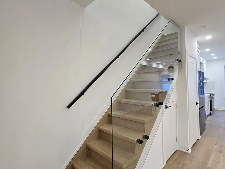 9 Alton Ave — Photo 5