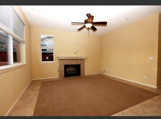 1633 S Hannalei Dr, Vista, CA 92083