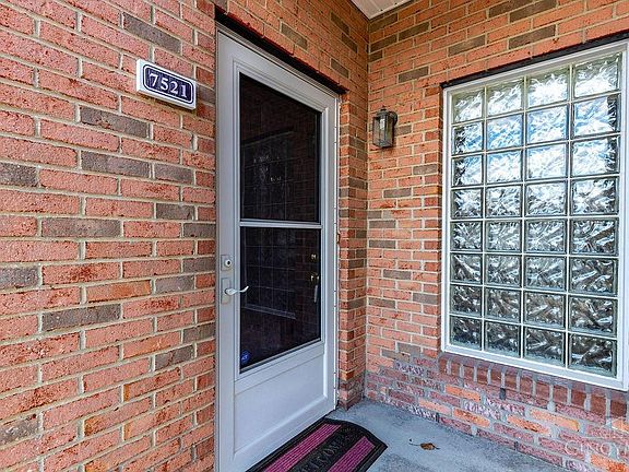 4th image of 7521 Somerset Dr