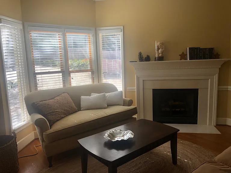 737 Victorian Pl #737 — Photo 29