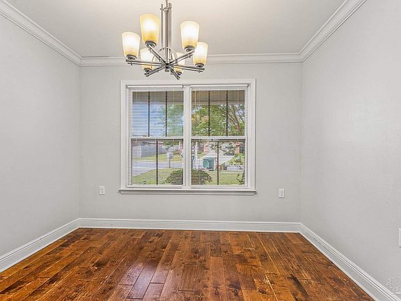 5th image of 2476 Bentley Oaks Dr