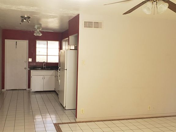 3rd image of 4607 N 12th Ave APT 03