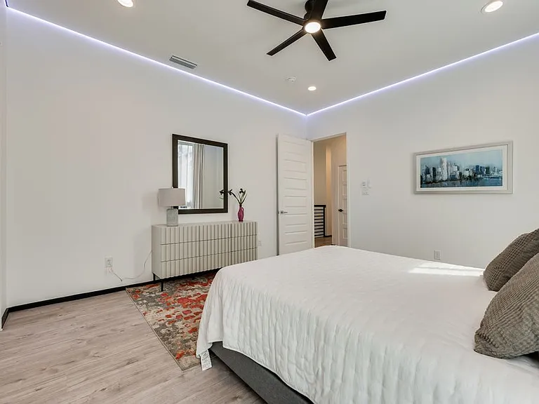 3415 Chihuahua St — Photo 14