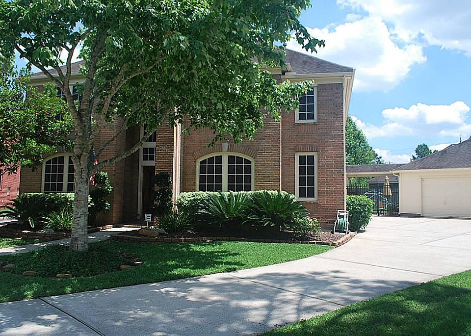 1st image of 413 Prattwood Ct