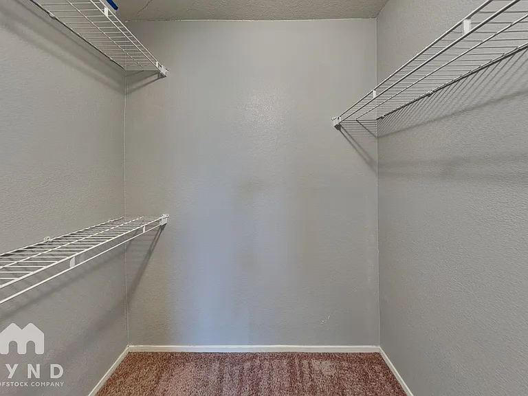 8042 Laurena Ave — Photo 16