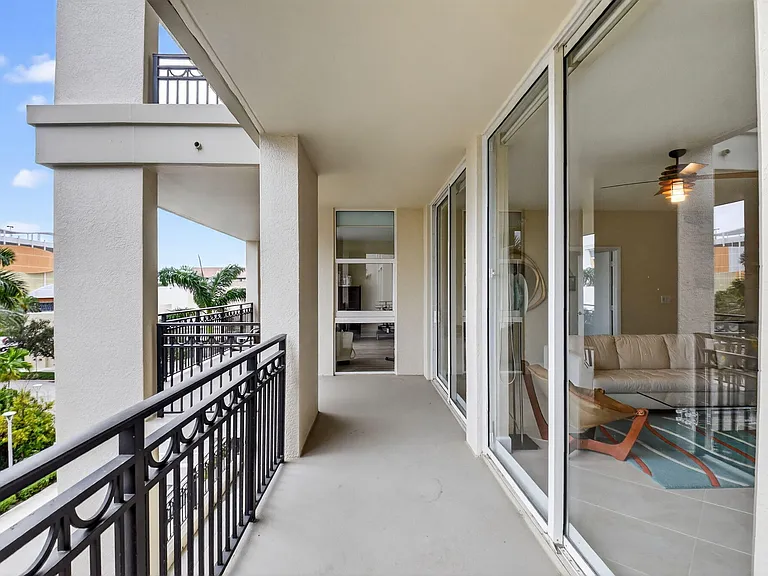 550 Okeechobee Blvd #423 — Photo 50