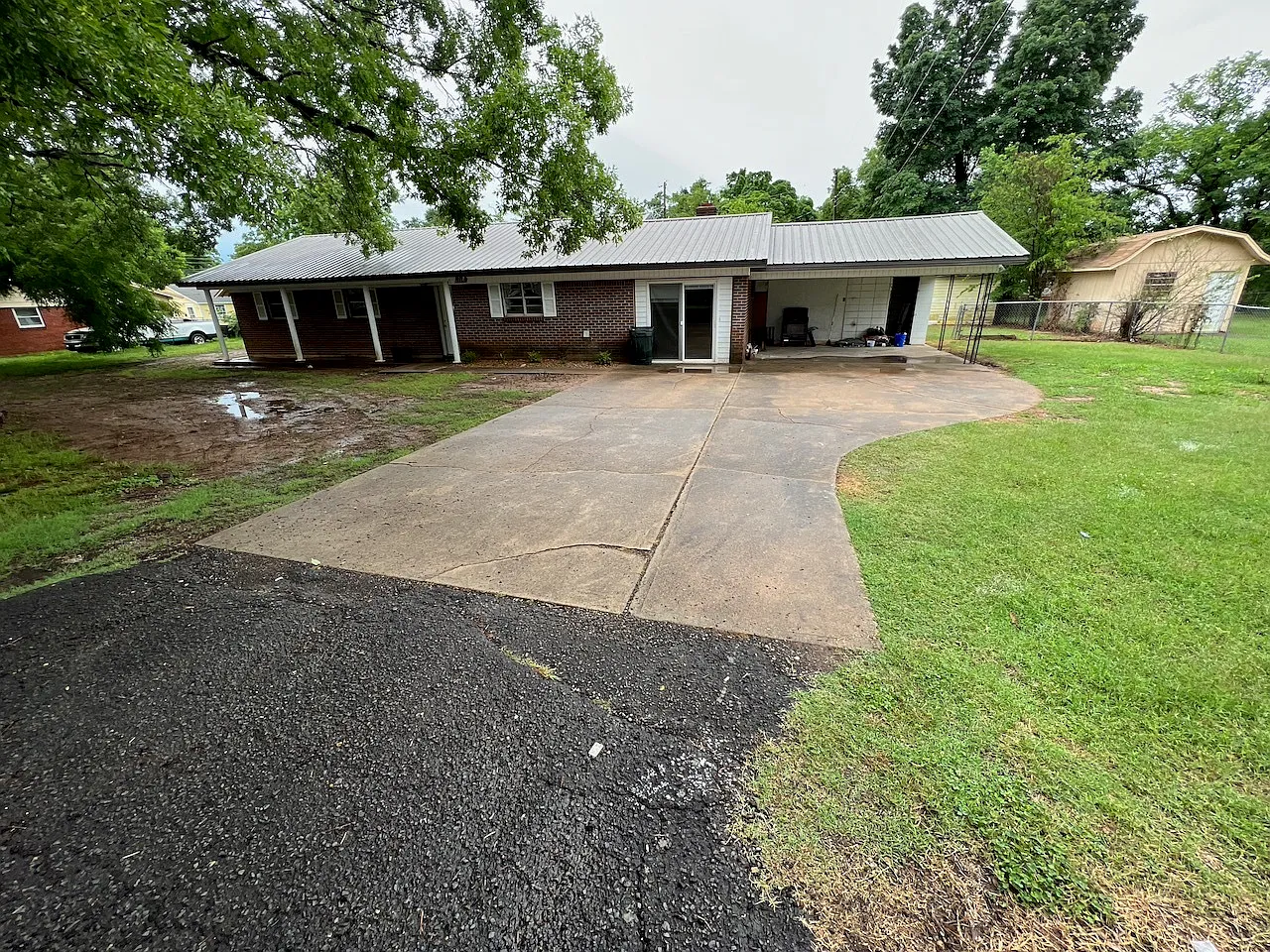 309 Stadium Dr. - 1 — Photo 1