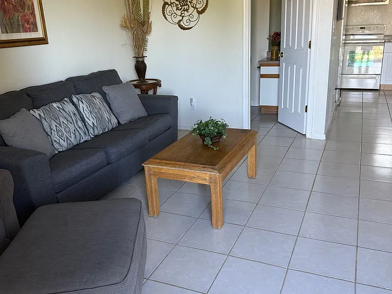 797 W Mesa Verde Dr #D — Photo 3
