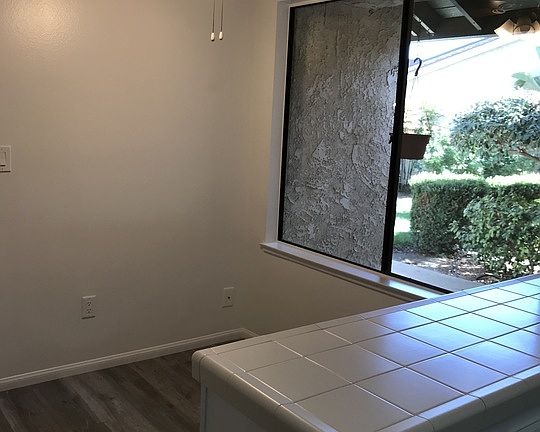 5th image of 31209 Village 31