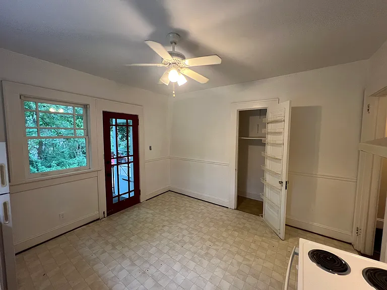 1713 N Rock Springs Rd NE #A — Photo 10