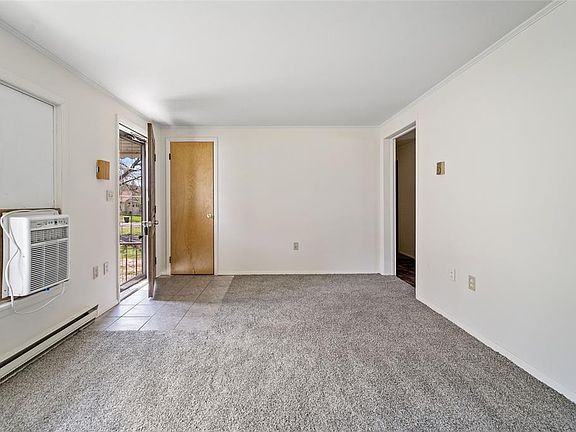 4th image of 3511 Grummon St