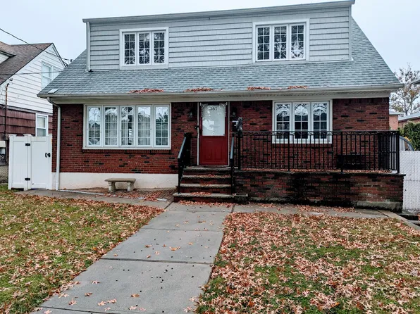 361 Burgher Ave Floor 2, Staten Island, NY 10305